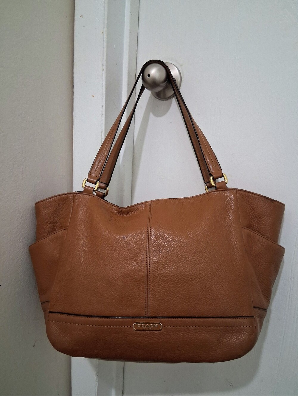 Coach F23284 Smooth Pebbled Leather Carryall Camel Tan Purse - Picture 8 of 12